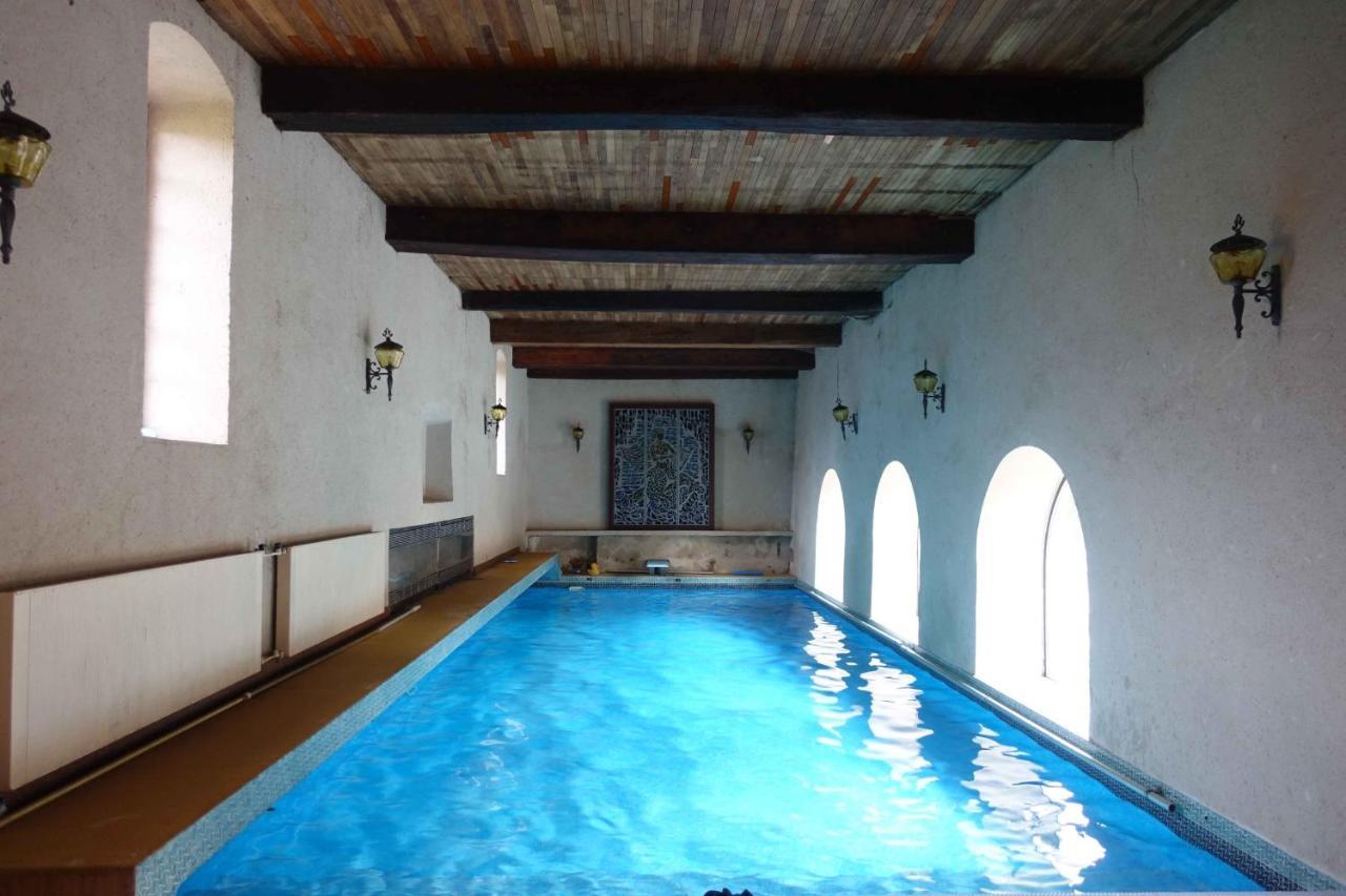 Chateau De La Riviere Pontgouin Esterno foto